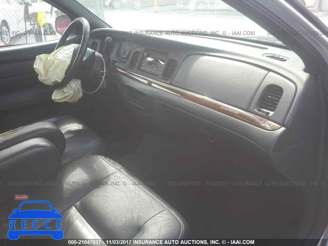 2003 Ford Crown Victoria LX 2FAFP74WX3X180466 image 4