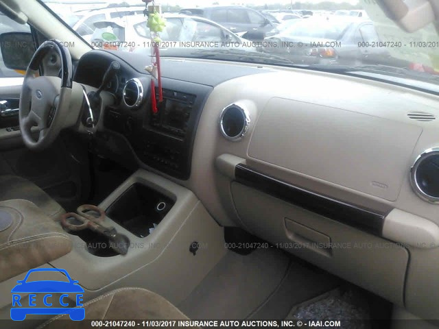 2006 Ford Expedition 1FMFU18526LA03084 image 4