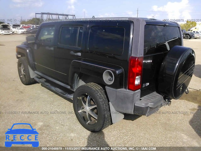 2006 Hummer H3 5GTDN136568153338 Bild 2