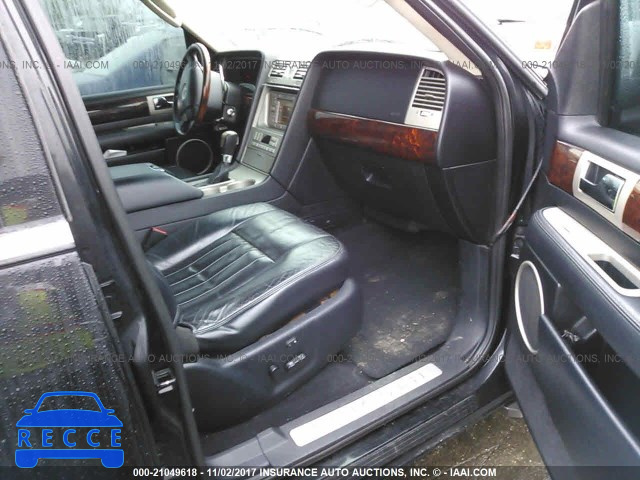 2003 Lincoln Navigator 5LMFU28RX3LJ26505 image 4