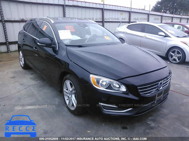 2015 Volvo V60 PREMIER YV140MEB3F1207675 Bild 0