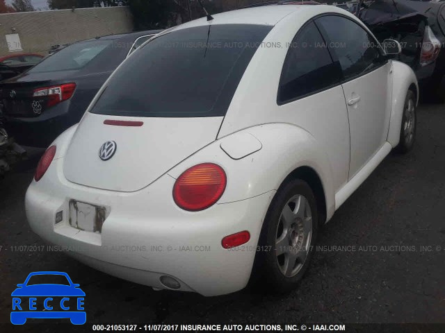 2000 Volkswagen New Beetle GLS 3VWCC21C6YM477014 image 3