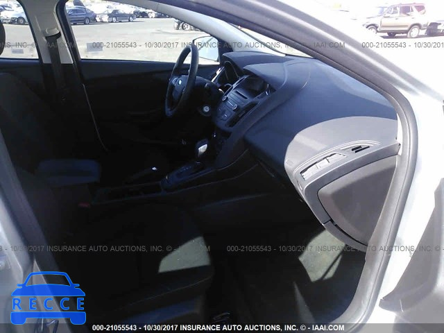 2017 FORD FOCUS 1FADP3K20HL258886 image 4