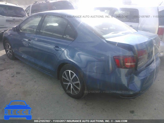 2016 Volkswagen Jetta 3VWD67AJ9GM313309 image 2