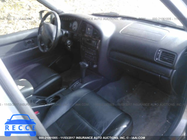 2001 Nissan Pathfinder LE/SE/XE JN8DR09Y61W608169 Bild 4