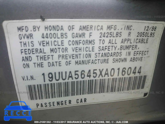 1999 Acura 3.2TL 19UUA5645XA016044 image 8