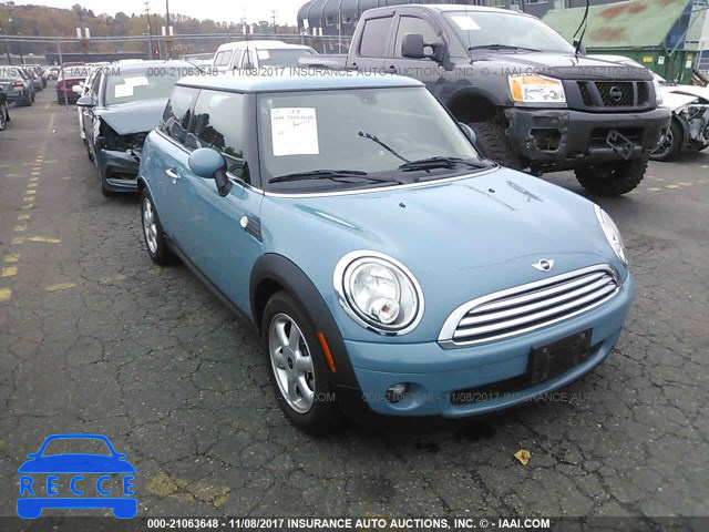 2007 Mini Cooper WMWMF33547TT53999 image 0