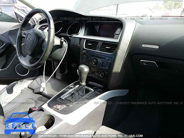 2010 Audi A5 PREMIUM PLUS WAUCKAFR1AA061854 image 4