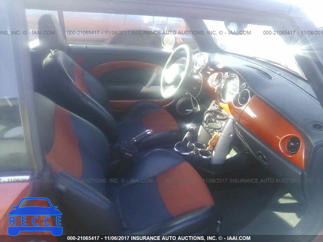 2005 Mini Cooper WMWRF33465TF60522 image 4