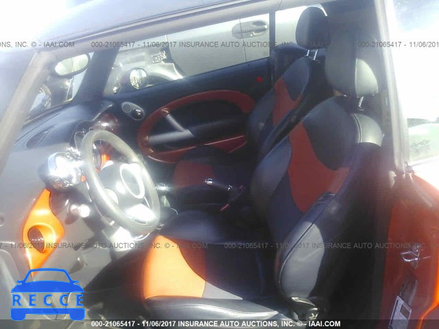 2005 Mini Cooper WMWRF33465TF60522 image 7