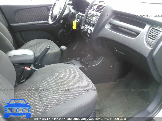 2007 KIA Sportage KNDJF724777307419 image 4