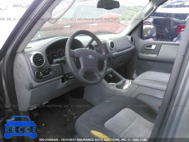 2004 Ford Expedition XLT 1FMRU15W64LA89975 зображення 4