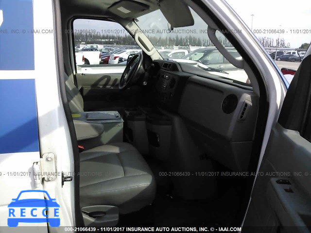 2012 Ford Econoline 1FTNE2EW9CDB27827 image 4