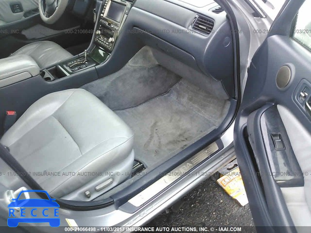 2004 Acura 3.5RL JH4KA96664C001467 Bild 4
