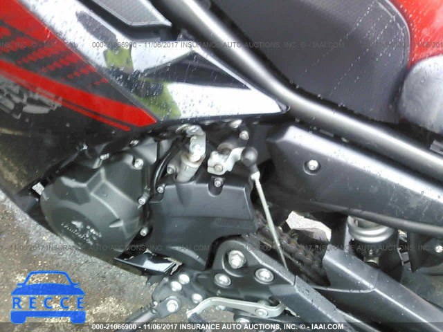 2011 Yamaha FZ6 R JYARJ18E0BA006447 Bild 8