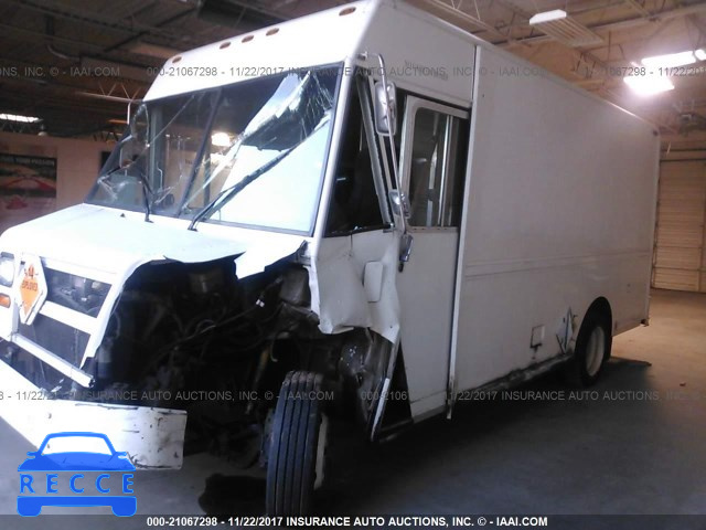 2000 FREIGHTLINER CHASSIS M LINE WALK-IN VAN 4UZA4FA49YCG23025 Bild 5