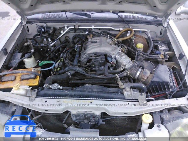 2001 Nissan Frontier CREW CAB XE/CREW CAB SE 1N6ED27T11C363412 image 9