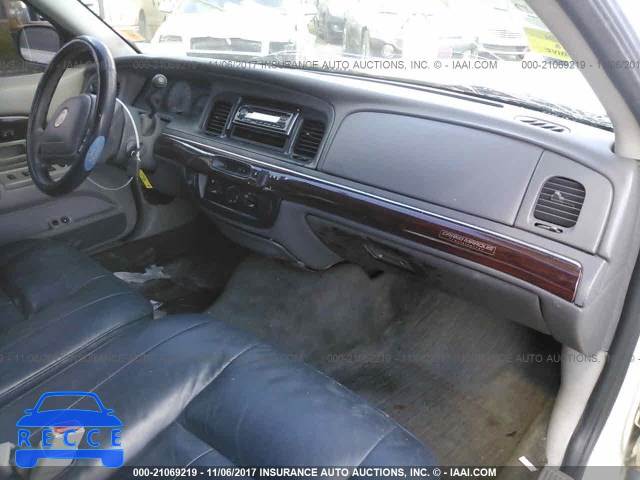 2003 Mercury Grand Marquis GS 2MEFM74W93X645336 зображення 4