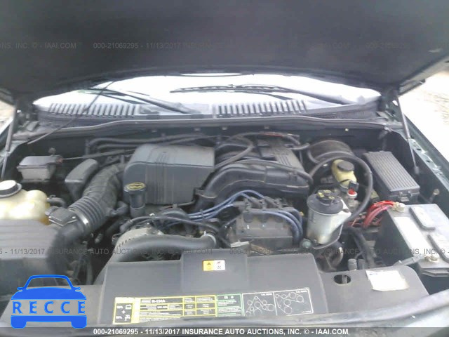 2002 Ford Explorer XLT 1FMDU73E22ZB13108 Bild 9