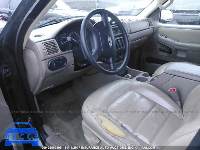 2002 Ford Explorer XLT 1FMDU73E22ZB13108 зображення 4