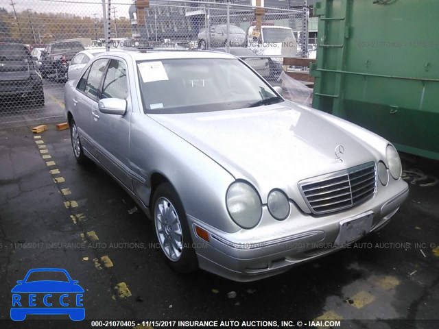 2001 Mercedes-benz E 320 WDBJF65J71X055429 image 0