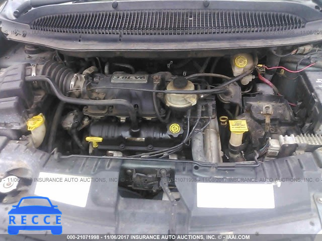 2003 Chrysler Town & Country LX 2C4GP44LX3R146051 image 9