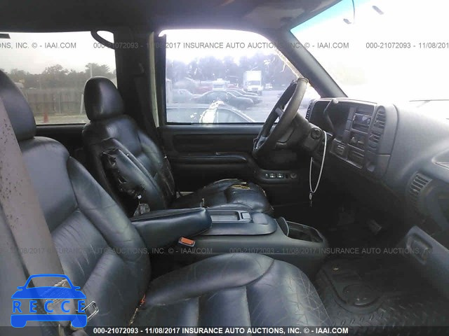 1996 Chevrolet Tahoe K1500 1GNEK13R4TJ392521 Bild 4