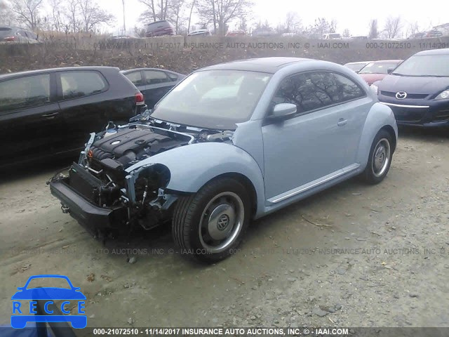 2012 Volkswagen Beetle 3VWJP7AT0CM638037 Bild 1
