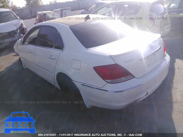 2005 Acura RL JH4KB16565C010905 image 2