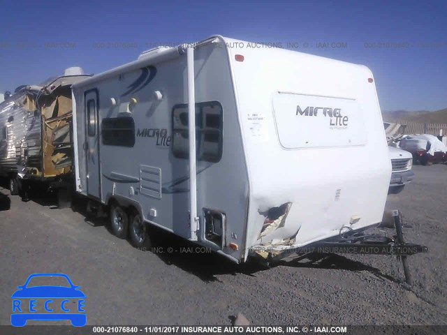 2011 FLAGSTAFF MICRO-LITE 4X4TFLT24BD109500 image 0