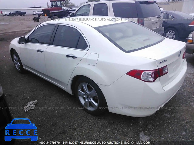 2010 Acura TSX JH4CU2F69AC011862 Bild 2