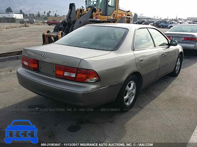 1998 Lexus ES 300 JT8BF28G9W5050359 image 3