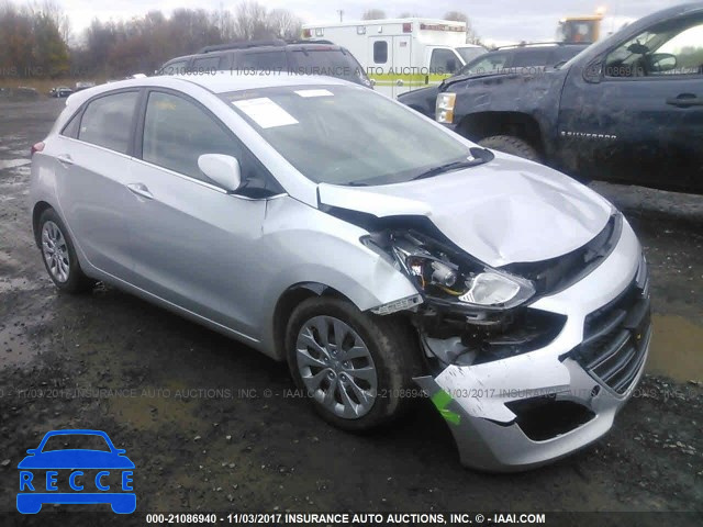 2017 Hyundai Elantra Gt KMHD35LHXHU383954 image 0