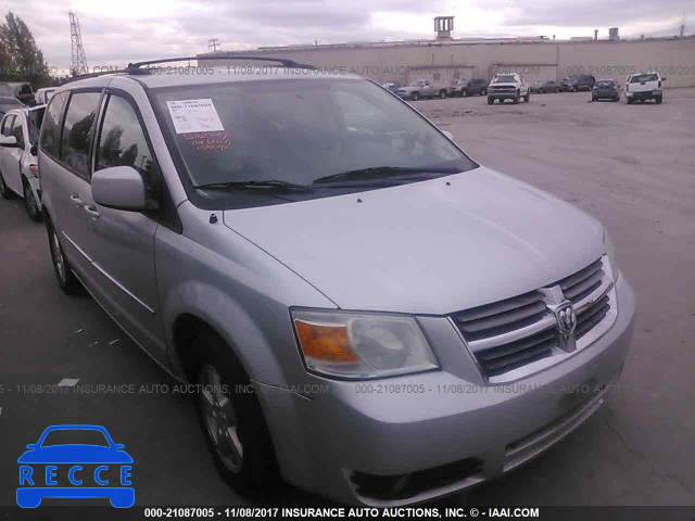 2010 Dodge Grand Caravan SXT 2D4RN5D17AR118680 image 0