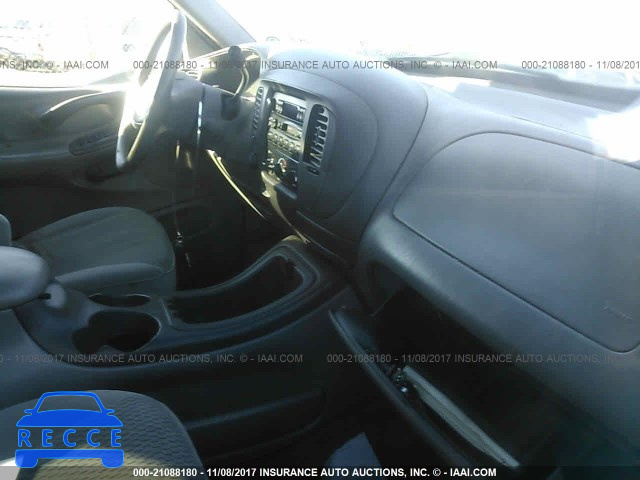 1997 Ford Expedition 1FMFU18L6VLC33210 image 4