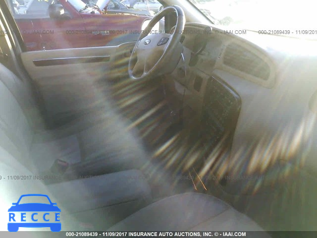 2002 Ford Windstar LIMITED 2FMDA584X2BB67045 зображення 4