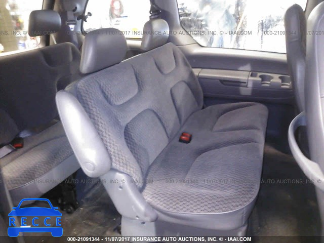 2000 Chrysler Voyager 2C4FJ25B6YR766328 image 7