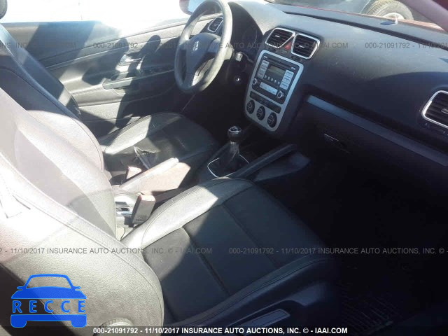 2007 Volkswagen EOS 2.0T WVWAA71F97V035291 image 4