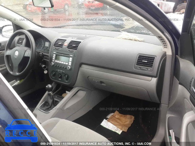 2007 Volkswagen Rabbit WVWCR71K97W160512 image 4