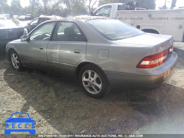 2000 Lexus ES 300 JT8BF28G5Y0283218 image 2