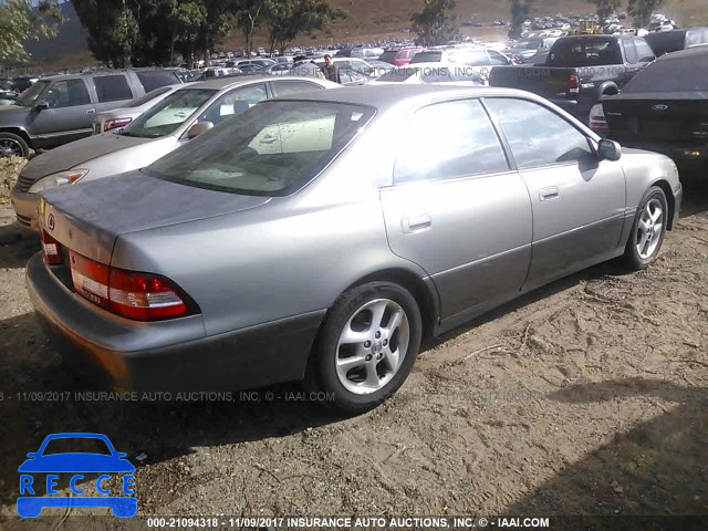 2000 Lexus ES 300 JT8BF28G5Y0283218 image 3