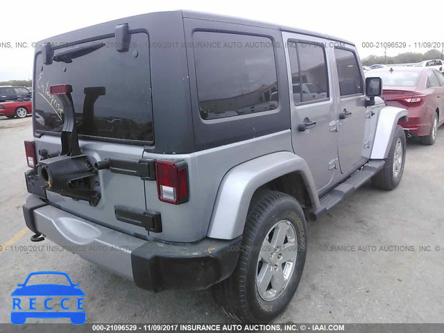 2017 JEEP WRANGLER UNLIMITE SAHARA 1C4HJWEG1HL660888 image 3