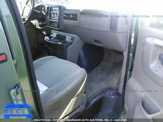 1999 GMC SAVANA G1500 1GKFG15R2X1056906 image 4