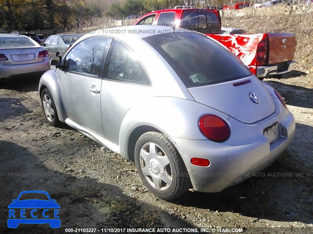 2000 Volkswagen New Beetle GLS TDI 3VWCF21C5YM464102 image 2