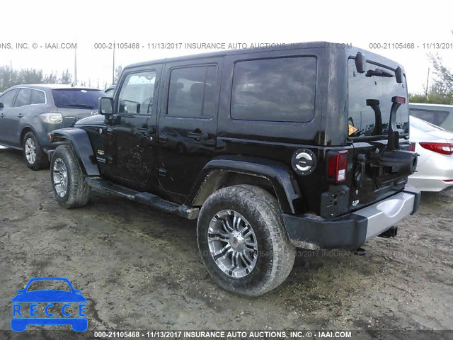 2015 Jeep Wrangler Unlimited SAHARA 1C4BJWEGXFL525251 зображення 2