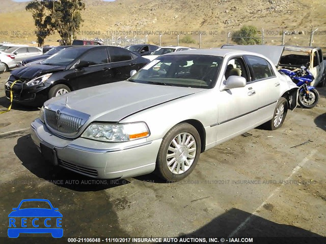 2004 Lincoln Town Car EXECUTIVE/SIGNATURE 1LNHM81W24Y684464 зображення 1