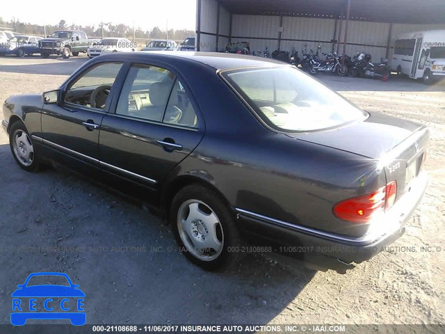 1998 Mercedes-benz E 320 WDBJF65F1WA596112 image 2