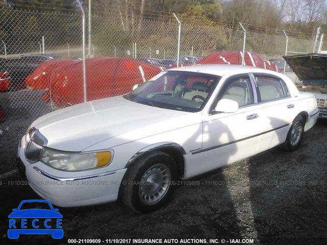 1998 Lincoln Town Car EXECUTIVE 1LNFM81W5WY682248 image 1