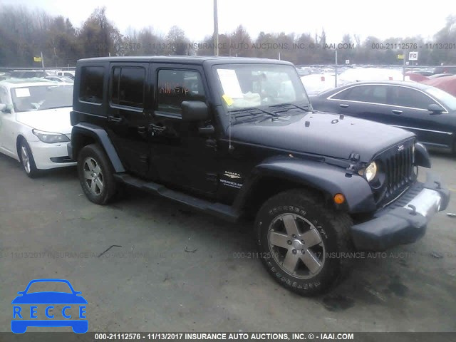 2008 Jeep Wrangler Unlimited SAHARA 1J8GA59168L621833 зображення 0