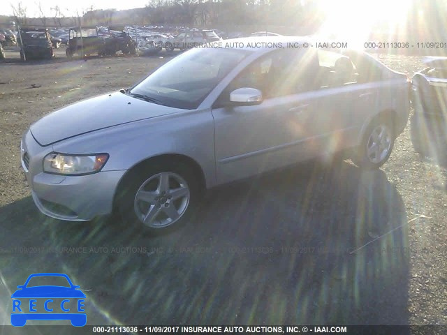 2010 Volvo S40 2.4I YV1382MS9A2504754 image 1